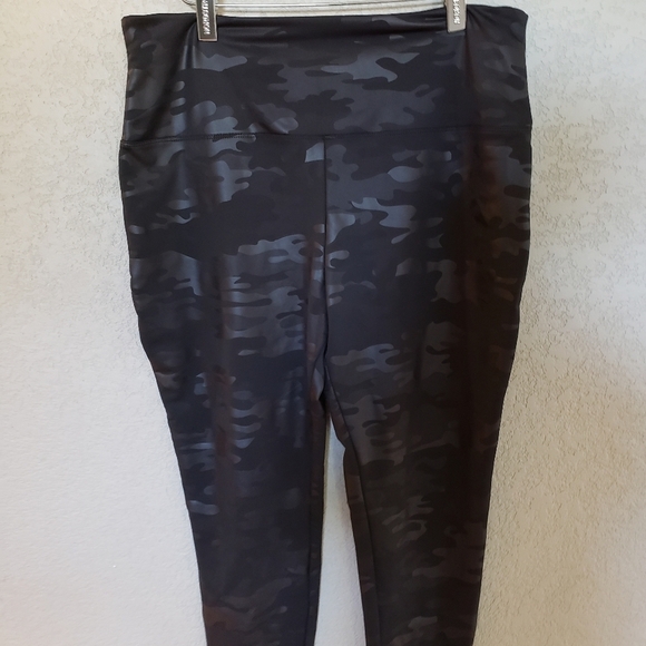 Knox rose camo XL leggings - Picture 4 of 6